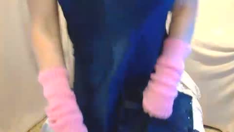 Snapshot of alenablack chatting on 27, 10, 2025 Luly online show from 27, 10, 2025