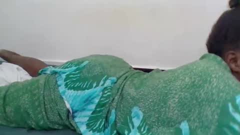 Snapshot of alesha_ chatting on 14, 2, 2025 Noreen Kennth and Emilly online show from 14, 2, 2025