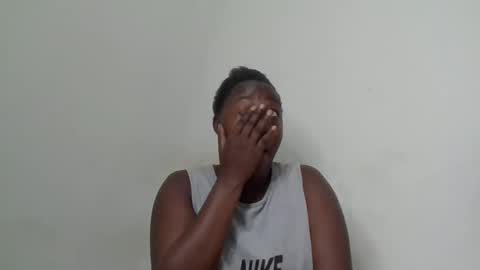 Snapshot of alesha_ chatting on 2, 3, 2025 Noreen Kennth and Emilly online show from 2, 3, 2025