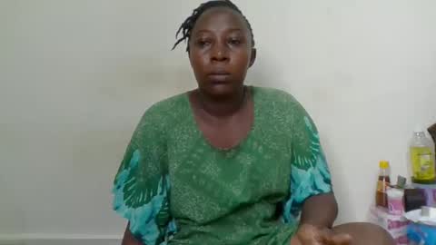 Snapshot of alesha_ chatting on 3, 3, 2025 Noreen Kennth and Emilly online show from 3, 3, 2025