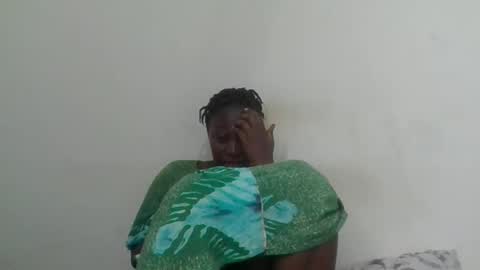 Snapshot of alesha_ chatting on 3, 3, 2025 Noreen Kennth and Emilly online show from 3, 3, 2025