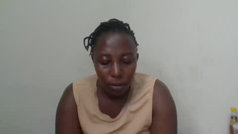 Snapshot of alesha_ chatting on 4, 3, 2025 Noreen Kennth and Emilly online show from 4, 3, 2025