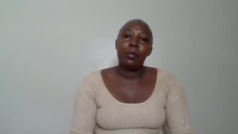 Snapshot of alesha_ chatting on 24, 11, 2025 Noreen Kennth and Emilly online show from 24, 11, 2025