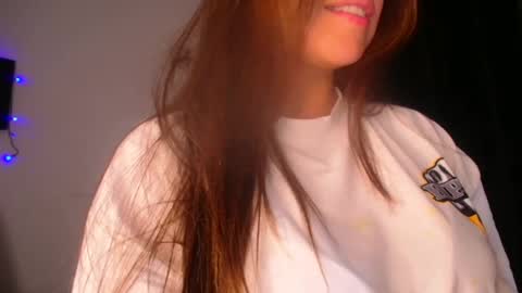 Snapshot of aleska_dollx chatting on 15, 1, 2025 QUEEN OFF MILk IM BACK 15 NOV online show from 15, 1, 2025
