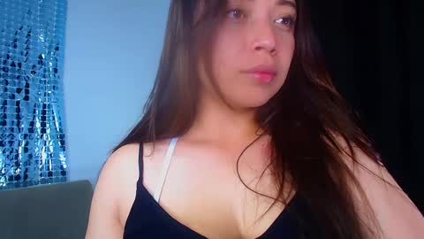 Snapshot of aleska_dollx chatting on 7, 2, 2025 QUEEN OFF MILk IM BACK 15 NOV online show from 7, 2, 2025