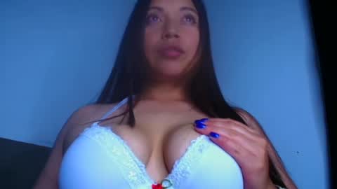 Snapshot of aleska_dollx chatting on 13, 2, 2025 QUEEN OFF MILk IM BACK 15 NOV online show from 13, 2, 2025