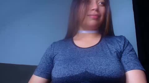 Snapshot of aleska_dollx chatting on 11, 3, 2025 QUEEN OFF MILk IM BACK 15 NOV online show from 11, 3, 2025