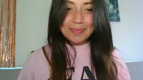 QUEEN OFF MILk  IM BACK  15 NOV online show from 27, 11, 2025