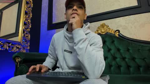 Alessandro King online show from 28, 9, 2025