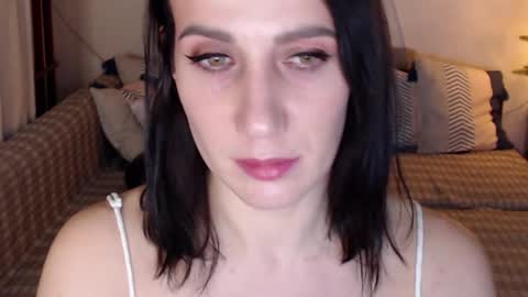 Snapshot of alessandra_foxy chatting on 2, 1, 2025 Sandra online show from 2, 1, 2025