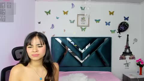 Alessandra online show from 4, 3, 2025