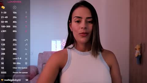 Snapshot of alessandramoreli chatting on 29, 9, 2025 AlessandraMoreli Its my birthday online show from 29, 9, 2025