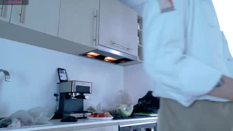 Kciqu3  Independent model online show from 8, 9, 2025