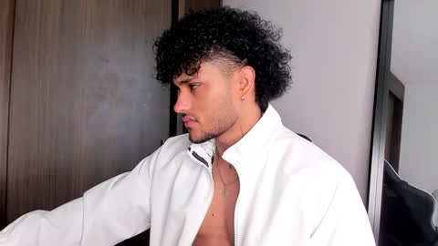 Alessandro Vanni online show from 6, 1, 2025