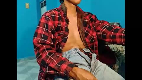 Snapshot of alessandrodmv chatting on 3, 10, 2025 alessandrodmv online show from 3, 10, 2025