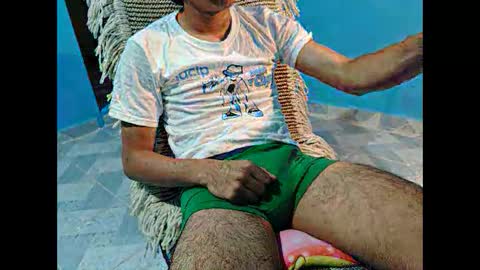 Snapshot of alessandrodmv chatting on 11, 11, 2025 alessandrodmv online show from 11, 11, 2025