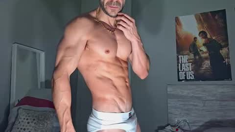 Alessandro online show from 26, 9, 2025