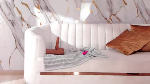 ALESSA ROMERO  online show from 11, 3, 2025