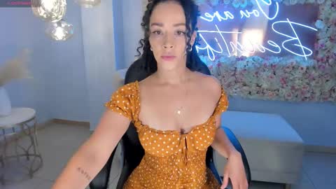 ALESSA ROMERO  online show from 4, 11, 2025