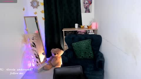Snapshot of alessia_anderson07 chatting on 25, 1, 2025 Yy  online show from 25, 1, 2025