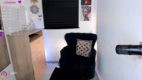 Snapshot of alessia_anderson07 chatting on 20, 2, 2025 Yy  online show from 20, 2, 2025