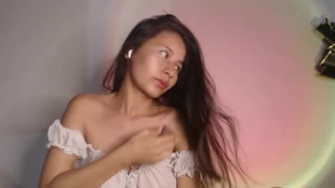 Snapshot of alessia_santorinni chatting on 4, 11, 2025 alessia_santorinni online show from 4, 11, 2025