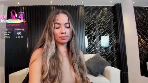 Snapshot of alessia_taylorr chatting on 24, 2, 2025 Alessia Everyday From 0530 to 1430 Col Time online show from 24, 2, 2025