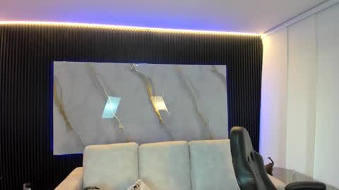 Snapshot of alessia_taylorr chatting on 6, 10, 2025 Alessia Everyday From 0530 to 1430 Col Time online show from 6, 10, 2025