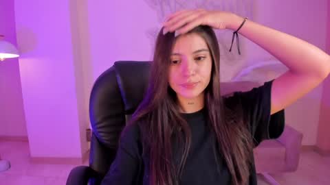 Alessia  online show from 8, 1, 2025