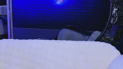 alessiacroft online show from 1, 4, 2026