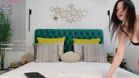 Alessia online show from 9, 3, 2026