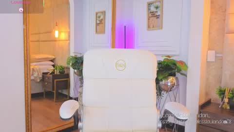 Snapshot of alessialondon chatting on 11, 9, 2025 Alessia online show from 11, 9, 2025