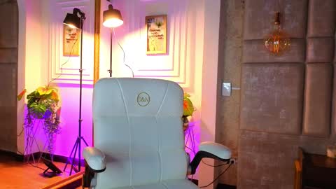 Alessia online show from 2, 3, 2026