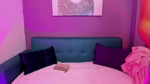 alessiia__ online show from 13, 11, 2025