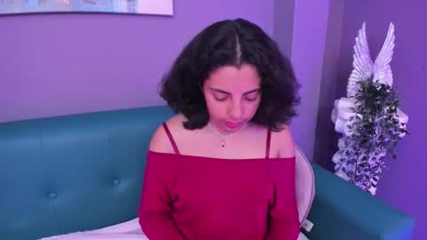 alessiia__ online show from 23, 12, 2025