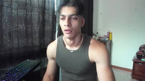 Snapshot of alessio_vale chatting on 23, 3, 2026 alessio Vale online show from 23, 3, 2026