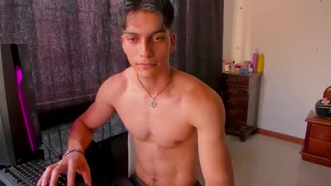 Snapshot of alessio_vale chatting on 26, 3, 2026 alessio Vale online show from 26, 3, 2026