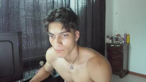 Snapshot of alessio_vale chatting on 31, 3, 2026 alessio Vale online show from 31, 3, 2026