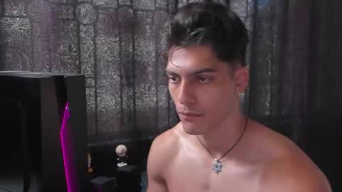 Snapshot of alessio_vale chatting on 2, 4, 2026 alessio Vale online show from 2, 4, 2026