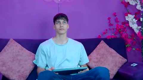 Alessio online show from 29, 11, 2025