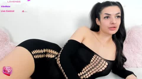 Snapshot of alessyaaa chatting on 19, 2, 2025 Ale online show from 19, 2, 2025