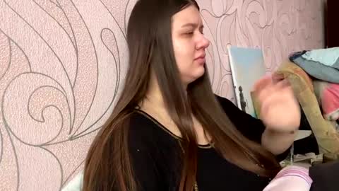 Aletta Oushen online show from 9, 2, 2025