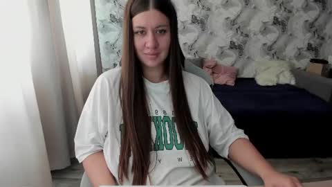 Snapshot of aletta_oushen chatting on 4, 7, 2026 Aletta Oushen online show from 4, 7, 2026