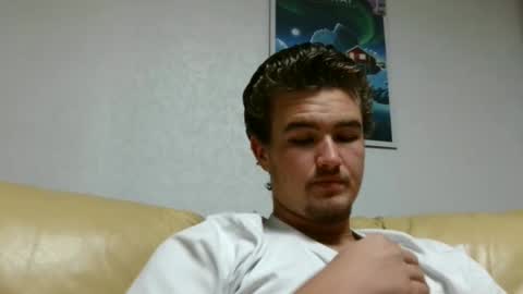 Alex83530 online show from 1, 1, 2025