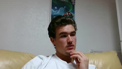 Alex83530 online show from 6, 1, 2025