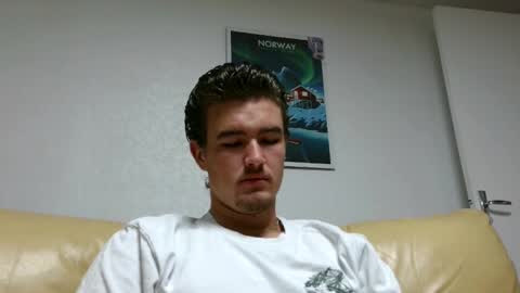 Alex83530 online show from 8, 1, 2025