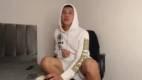 Owen online show from 4, 2, 2025