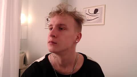 Snapshot of alex__sweet chatting on 18, 5, 2026 your Alex online show from 18, 5, 2026