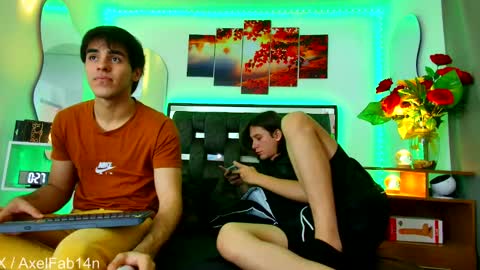 sneider online show from 5, 3, 2025