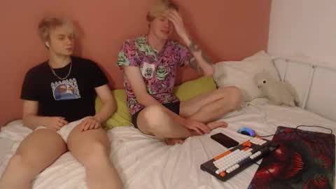 Alex  miller  and Oliver sweet  online show from 6, 5, 2026